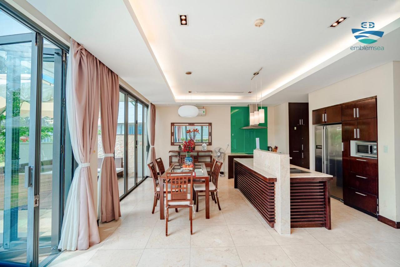 Emblem Sea 3 Bedroom Villas Da Nang Zewnętrze zdjęcie
